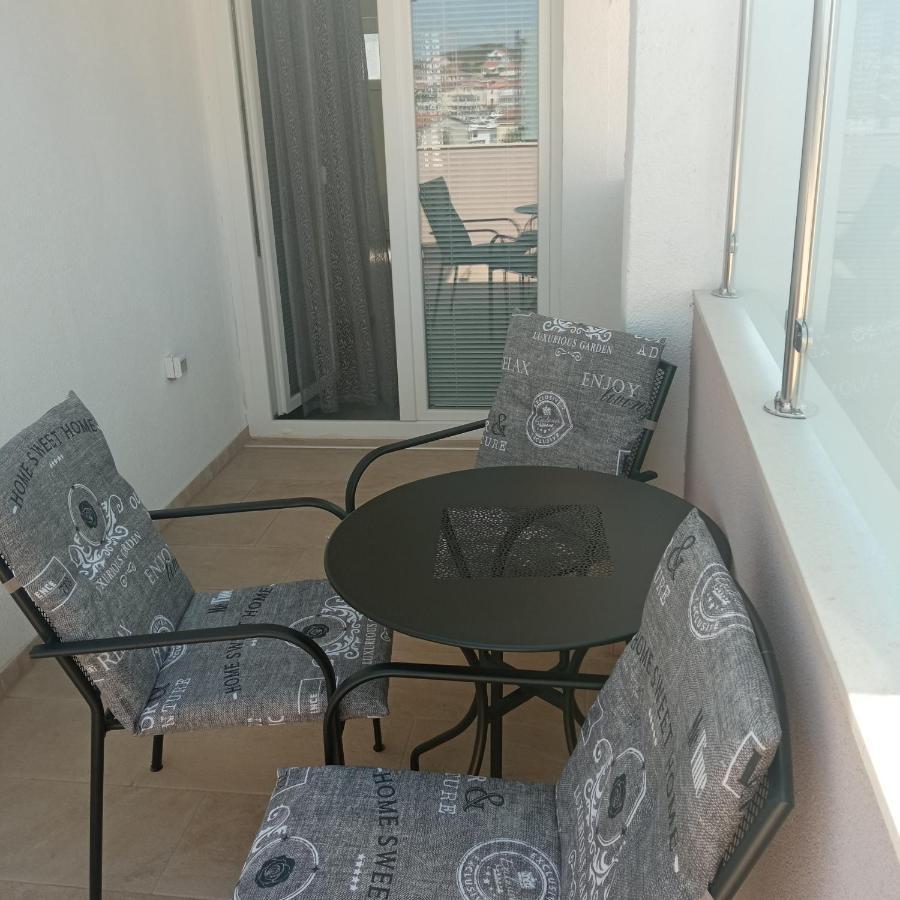 Apartments Lavanda - Free Parking And Grill Jezera Εξωτερικό φωτογραφία