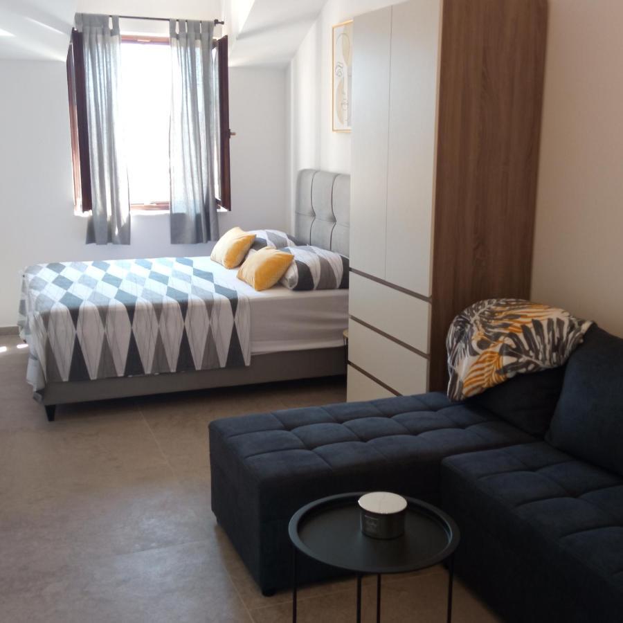 Apartments Lavanda - Free Parking And Grill Jezera Εξωτερικό φωτογραφία
