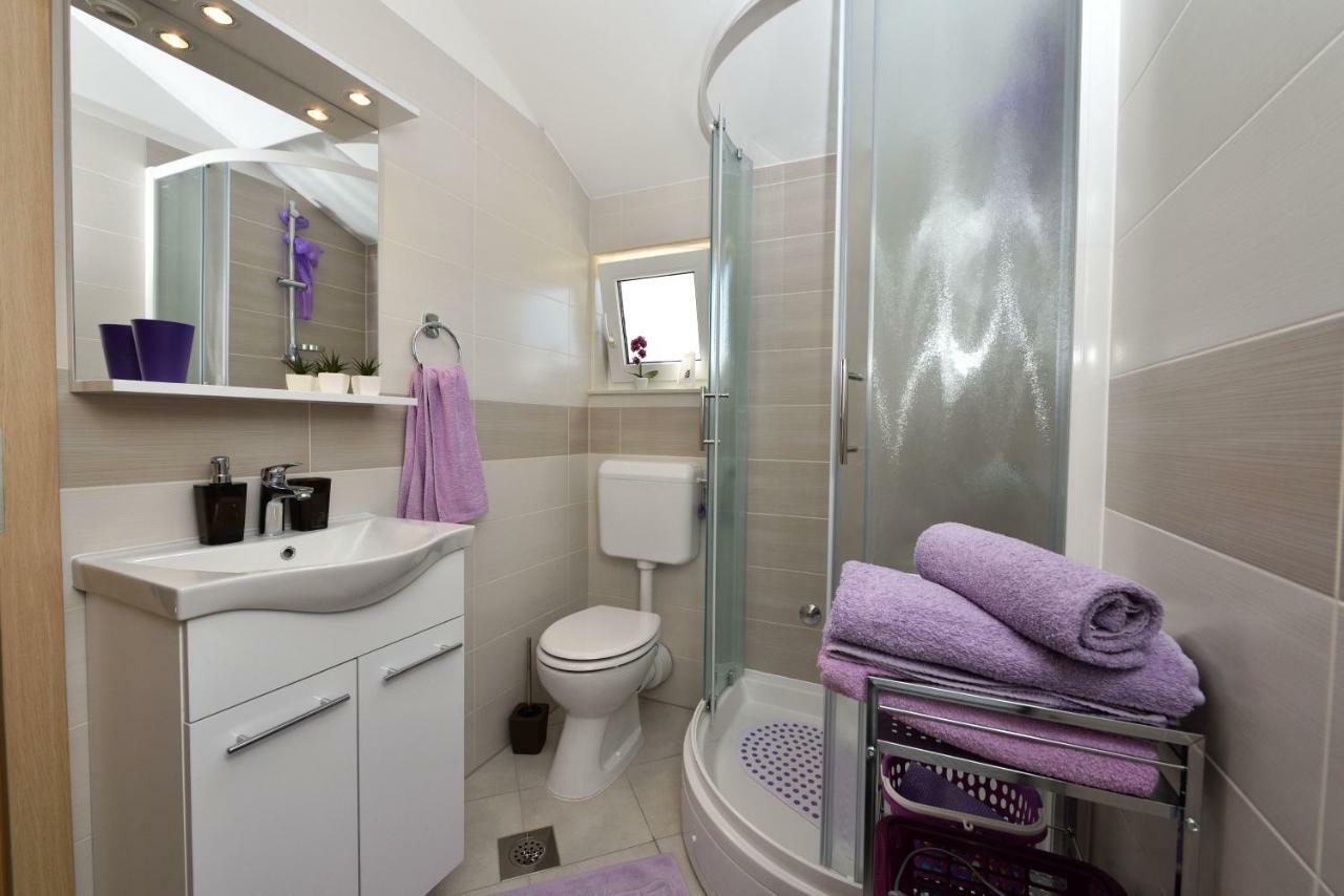Apartments Lavanda - Free Parking And Grill Jezera Εξωτερικό φωτογραφία